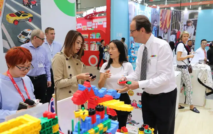 China Qingdao real estate industry and construction industrial products and equipment exhibition