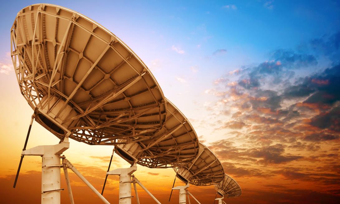 Reneng Technology appeared at the high-tech photovoltaic new energy storage conference
