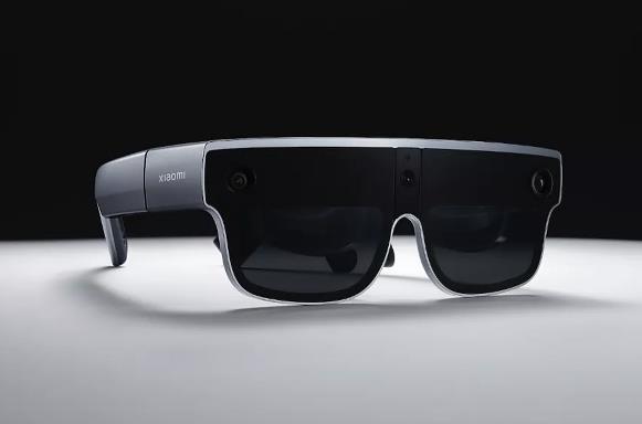 Beijing Satellite TV talks to LLVISION Wu Fei, explaining AR glasses and technology for good