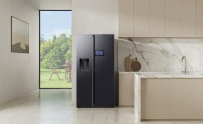 As spring deepens and all things renew, the fifth-generation series of Samsung AI-powered refrigerators illuminates the beautiful days of spring with intelligent technology.